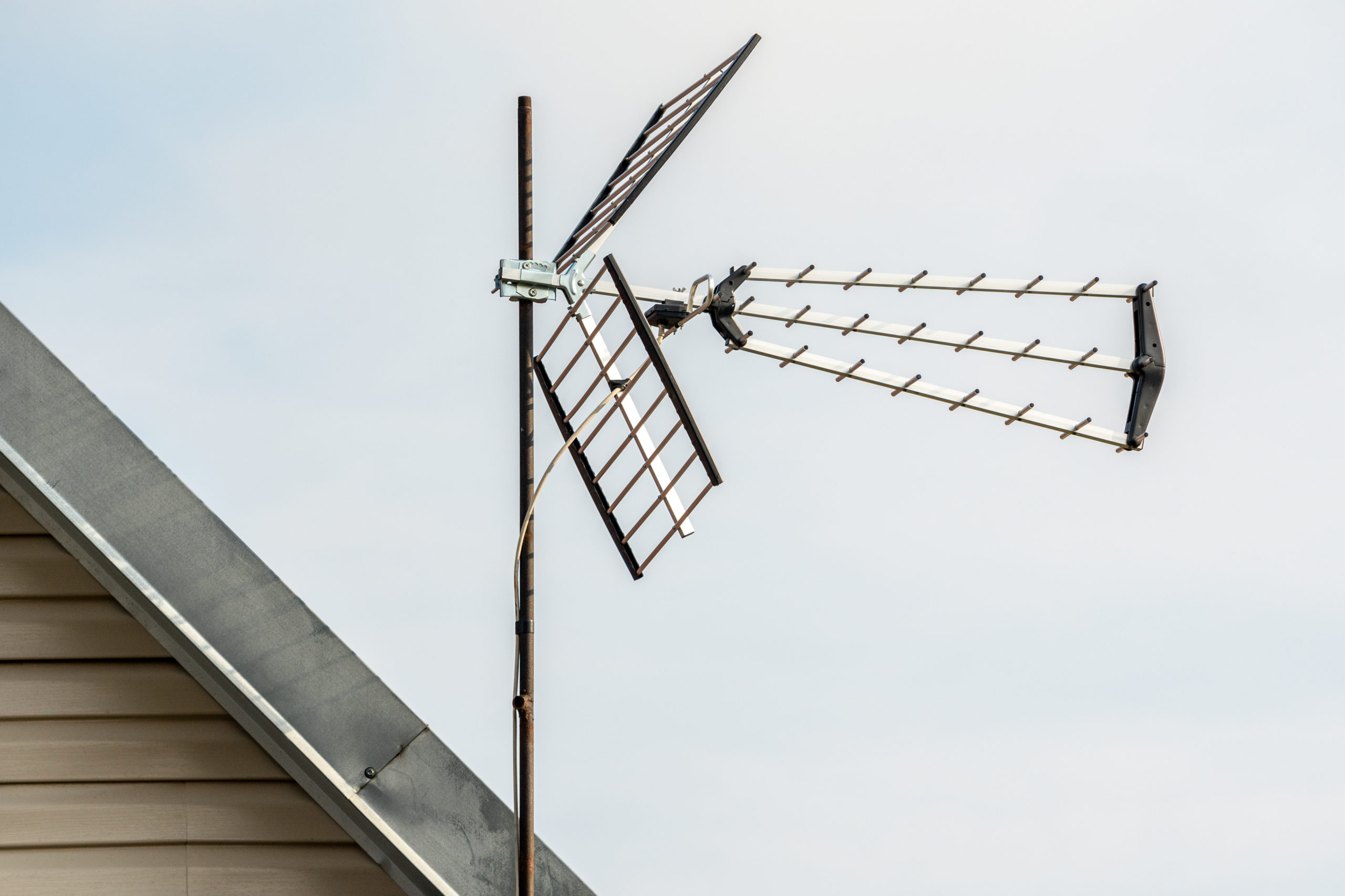 Best TV antennas for rural areas and tips for improving reception - The  Free TV Project