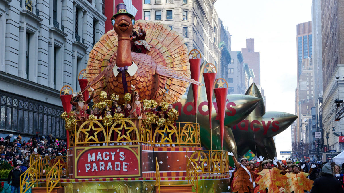 How to watch Macy's Thanksgiving Day parade, football and other holiday